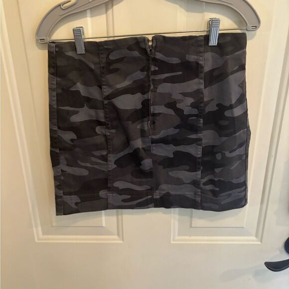 Jolt Gray Pencil Mini Skirt - Picture 4 of 4